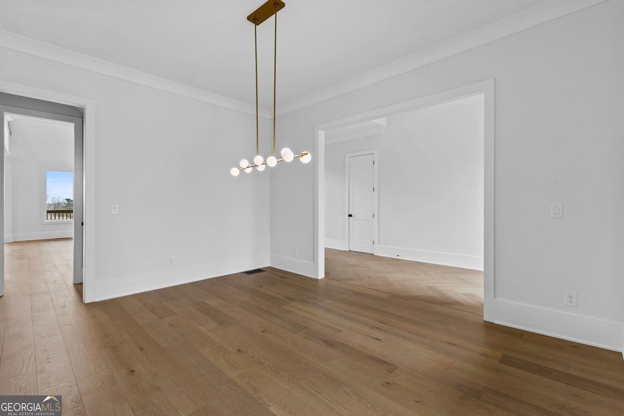 5 bedroom, 4.5 bathroom, 5,517 sq ft single family residence for sale at 3267 N Bogan Road, Buford, GA 30519 — photo 7