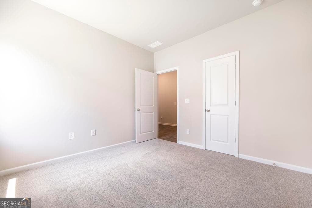 3 bedroom, 2 bathroom, 1,724 sq ft single family residence for sale at 303 Georgian Walk, Byron, GA 31008 — photo 7