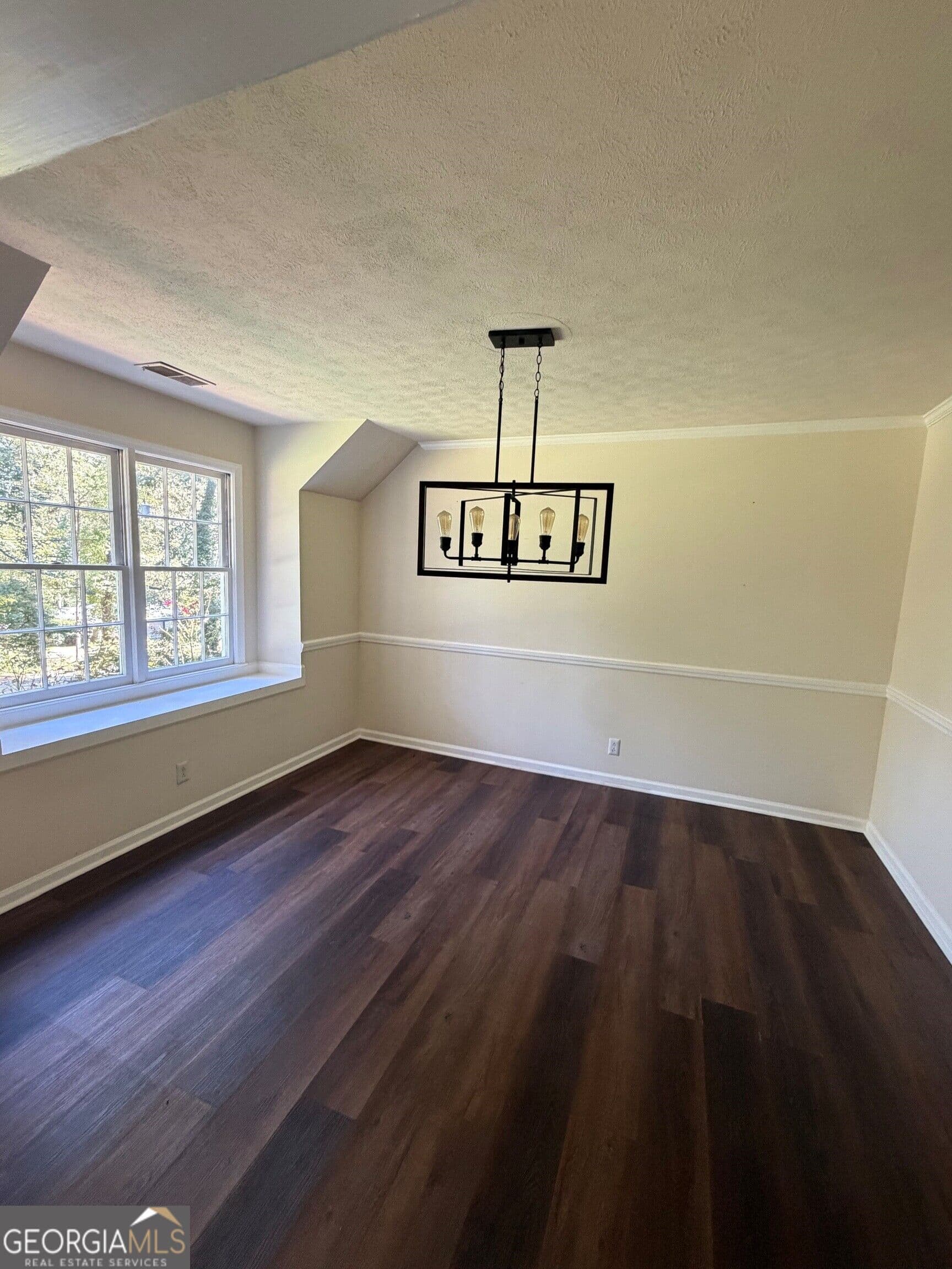 4 bedroom, 3 bathroom, 2,618 sq ft single family residence for rent at 807 Piney Woods Drive, Lagrange, GA 30240 for $2,100 a month — photo 4