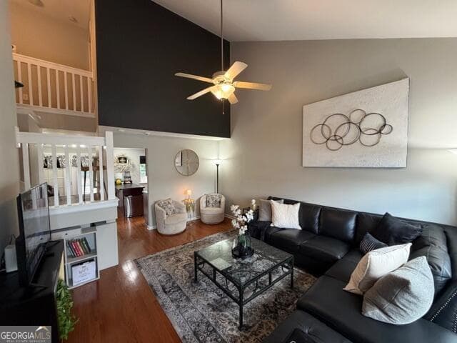 3 bedroom, 2.5 bathroom, 1,319 sq ft townhouse for sale at 206 Sonata Circle, Pooler, GA 31322 — photo 2
