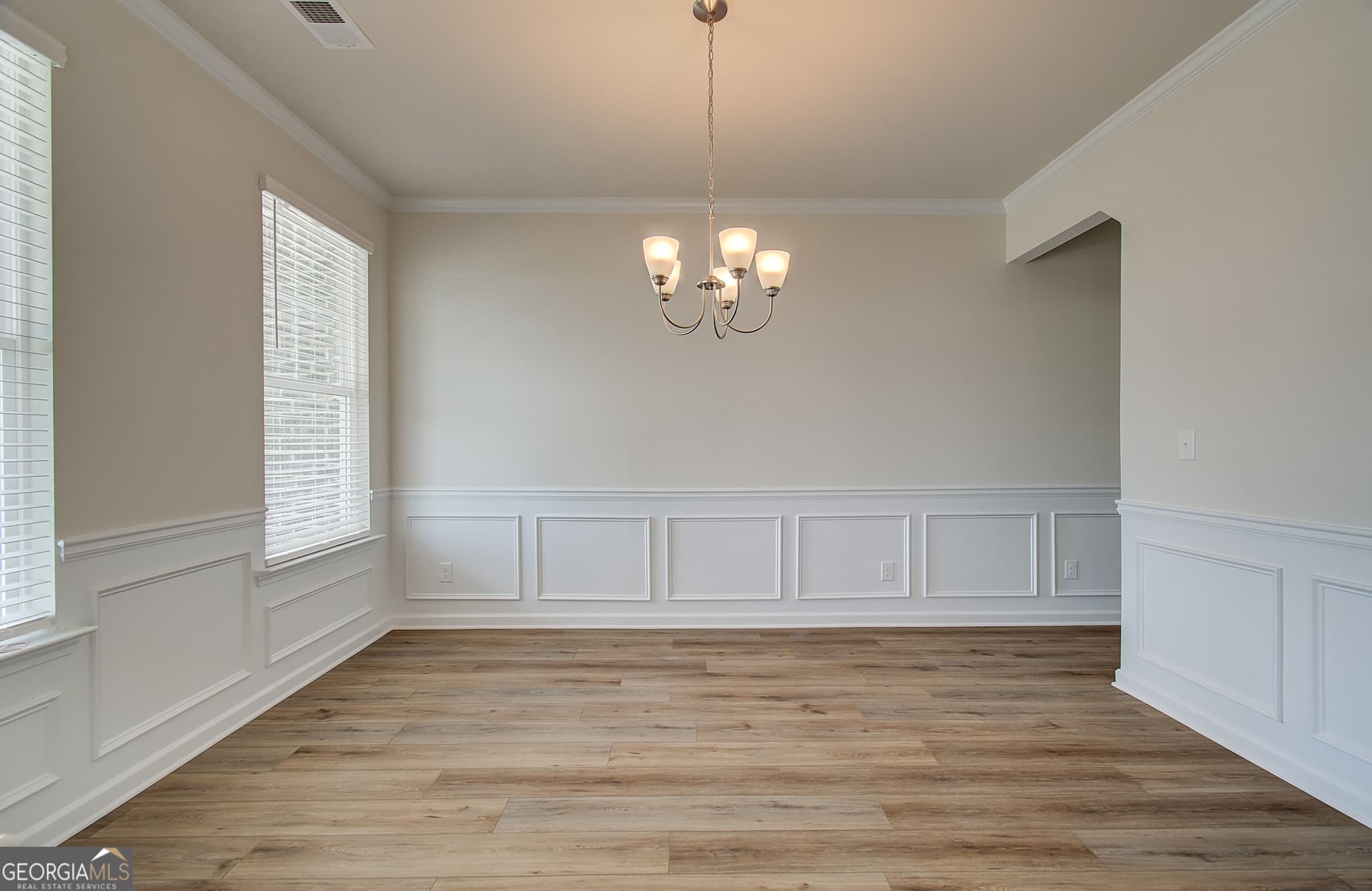 5 bedroom, 4 bathroom, 3,167 sq ft single family residence for sale at 1059 Georgian Point Drive LOT 85, Lawrenceville, GA 30045 — photo 4