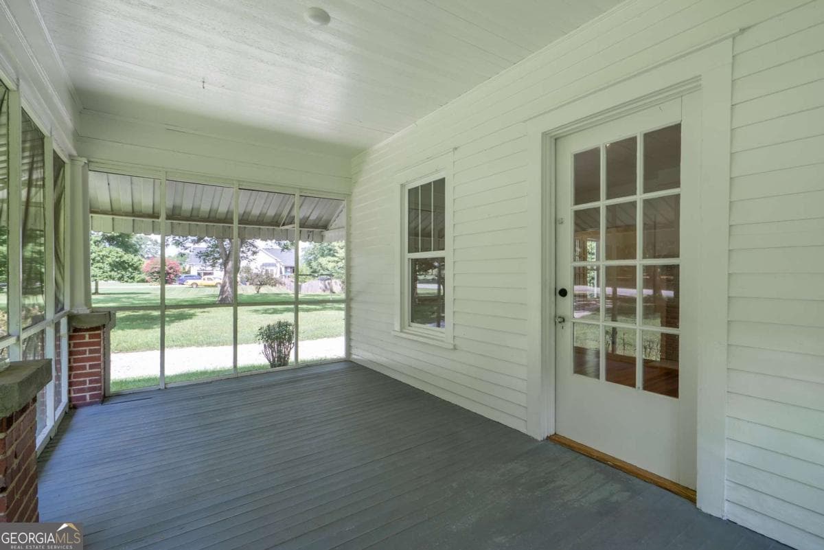 2 bedroom, 1 bathroom, 1,252 sq ft single family residence for rent at 5380 Guthrie Road, Loganville, GA 30052 for $2,250 a month — photo 7