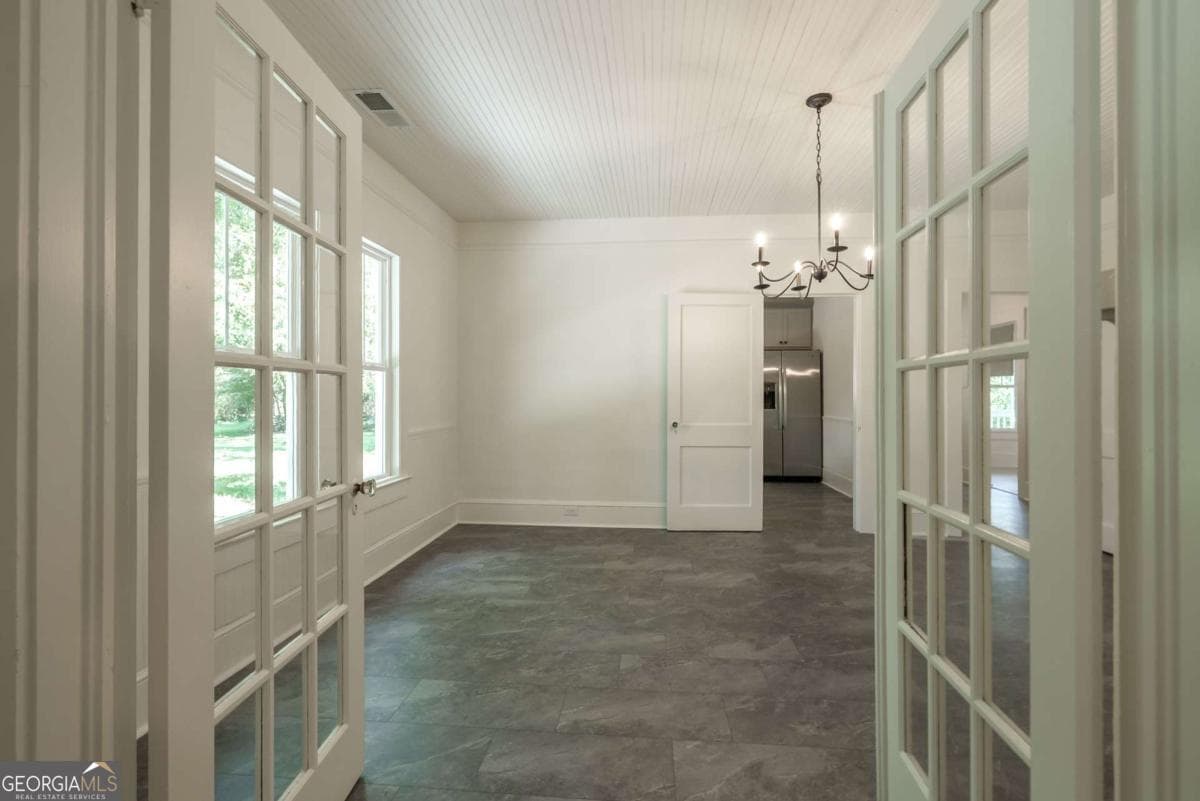 2 bedroom, 1 bathroom, 1,252 sq ft single family residence for rent at 5380 Guthrie Road, Loganville, GA 30052 for $2,250 a month — photo 10