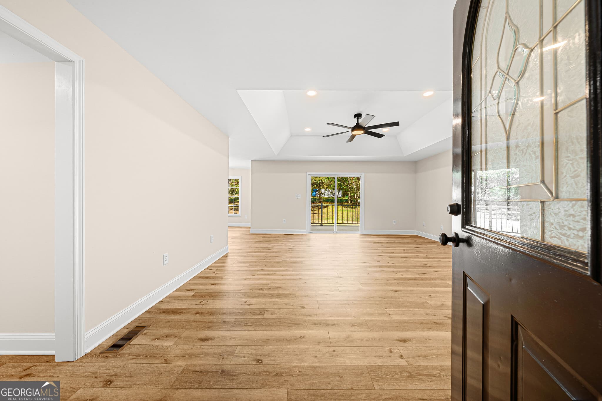 3 bedroom, 2 bathroom, 1,564 sq ft single family residence for sale at 416 Greenbriar Drive, Hartwell, GA 30643 — photo 6