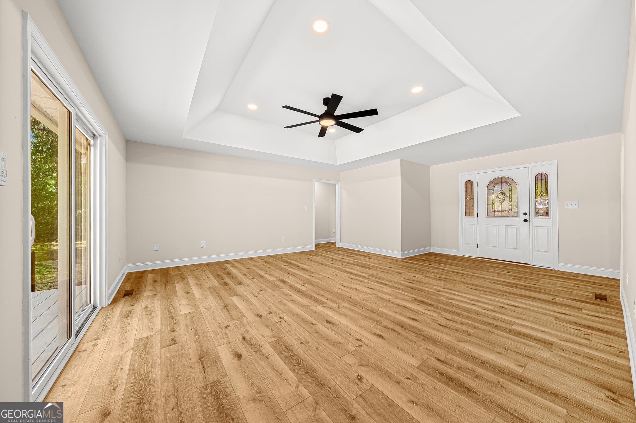 3 bedroom, 2 bathroom, 1,564 sq ft single family residence for sale at 416 Greenbriar Drive, Hartwell, GA 30643 — photo 9