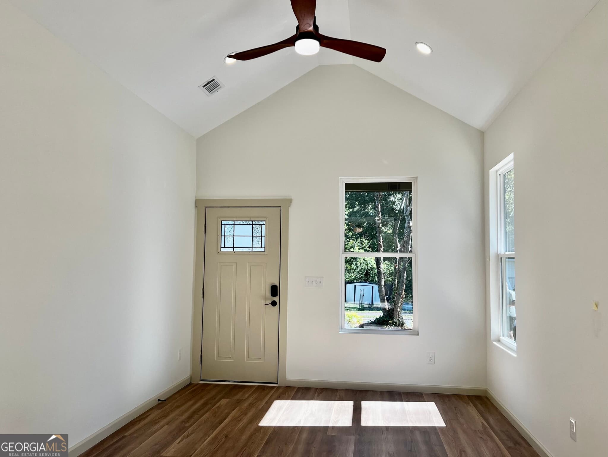 2 bedroom, 1 bathroom, 966 sq ft single family residence for sale at 314 Wilson Avenue, Rome, GA 30161 — photo 6
