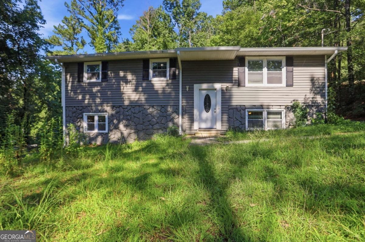3 bedroom, 2 bathroom, 1,196 sq ft single family residence for sale at 55 Grant Drive, Cartersville, GA 30121