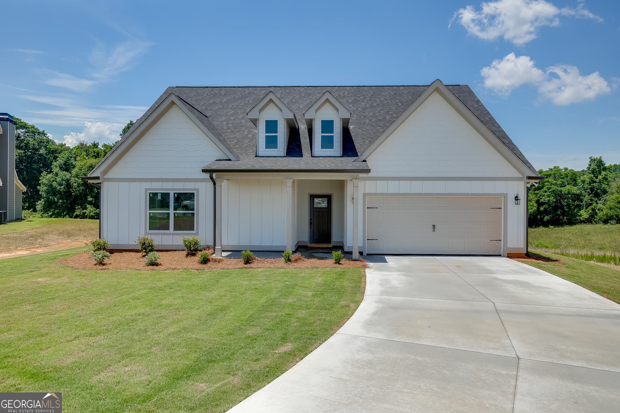 4 bedroom, 3 bathroom, 2,469 sq ft single family residence sold at 164 Creek Stone Drive 10, Hartwell, GA 30643