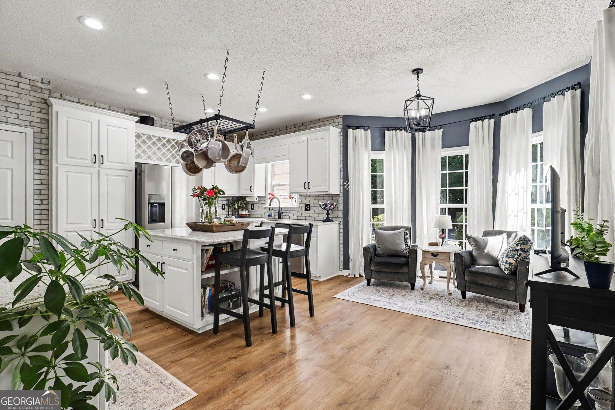 6 bedroom, 4.5 bathroom, 4,189 sq ft single family residence for sale at 260 Nixon Road, Senoia, GA 30276 — photo 9