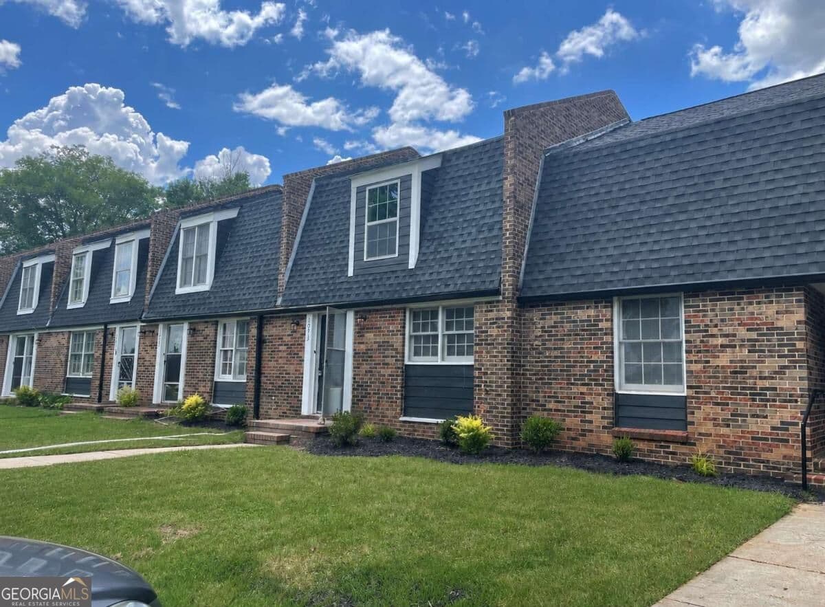 multi family,townhouse for sale at 1071 Heritage Drive, Greensboro, GA 30642