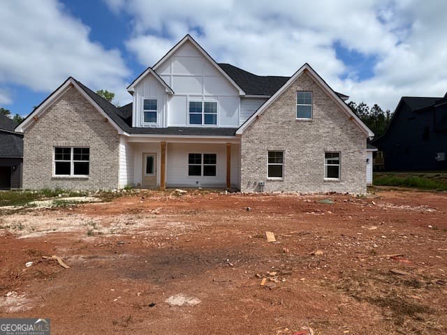 5 bedroom, 4.5 bathroom, 4,014 sq ft single family residence for sale at 949 Stallings Road 27, Senoia, GA 30276 — photo 2