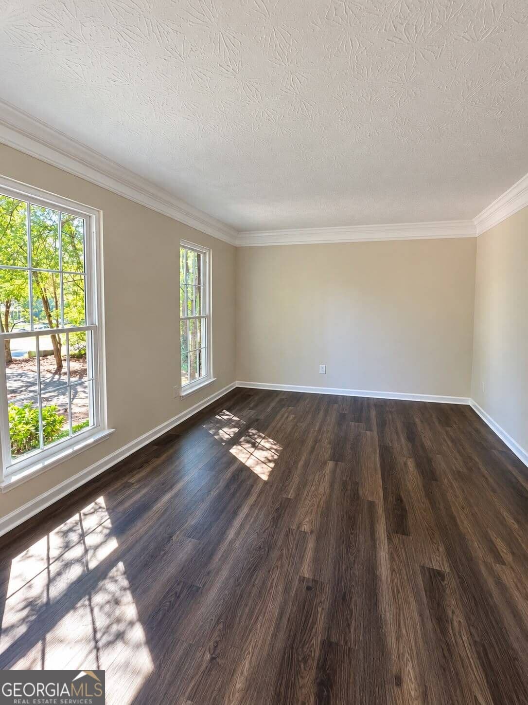 3 bedroom, 2.5 bathroom, 1,904 sq ft single family residence for sale at 3801 Brittan Glade Trail, Snellville, GA 30039 — photo 8