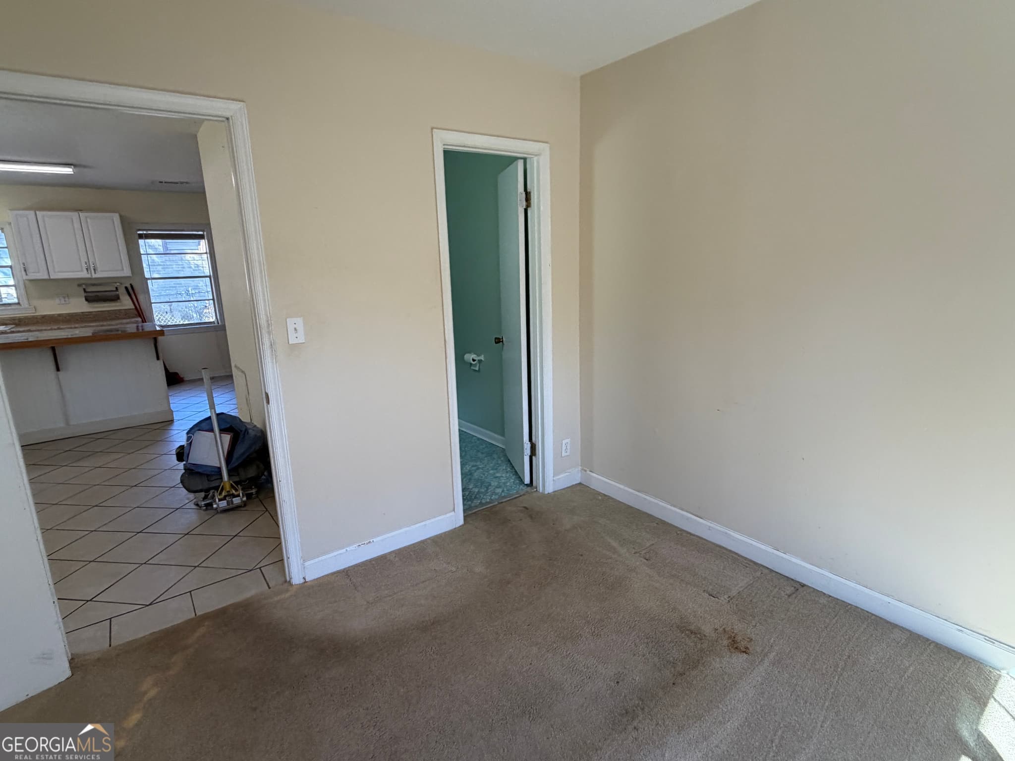 3 bedroom, 2 bathroom, 1,344 sq ft single family residence for sale at 207 Eaker Drive, Warner Robins, GA 31088 — photo 6