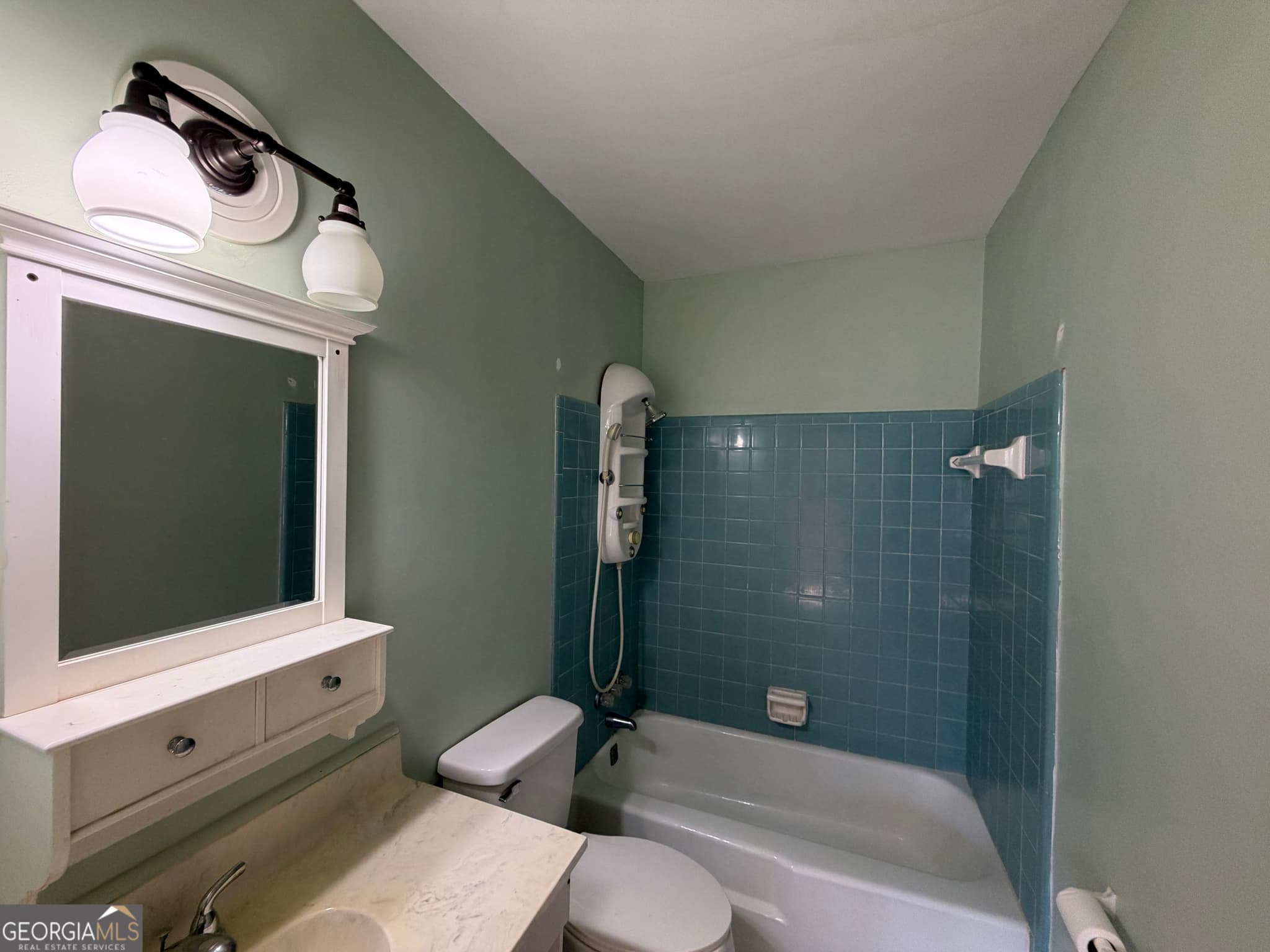 3 bedroom, 2 bathroom, 1,344 sq ft single family residence for sale at 207 Eaker Drive, Warner Robins, GA 31088 — photo 8