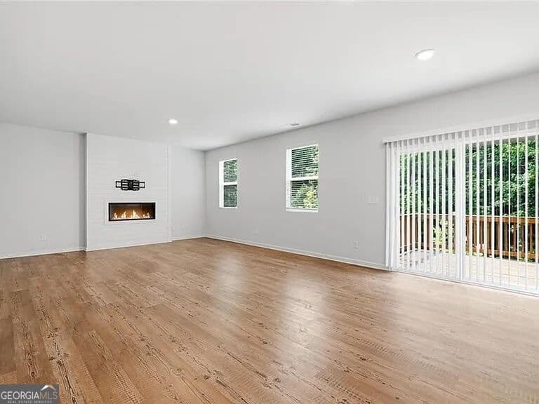 5 bedroom, 3 bathroom, 2,884 sq ft single family residence for rent at 384 Summerwood Lane, Dawsonville, GA 30534 for $2,800 a month — photo 5