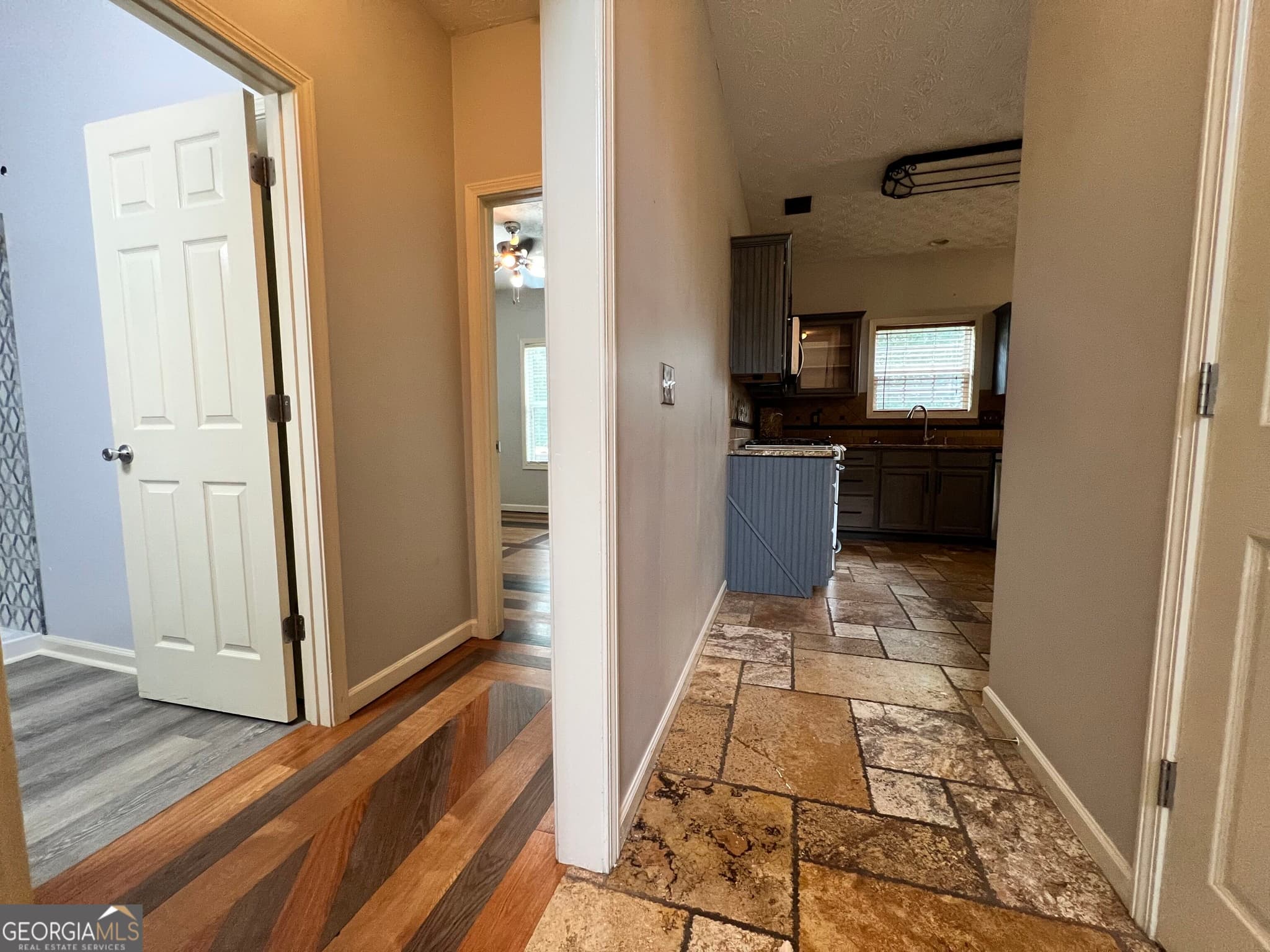 5 bedroom, 3 bathroom, 2,933 sq ft single family residence for rent at 2401 Smoke Court, Conyers, GA 30013 for $2,795 a month — photo 3