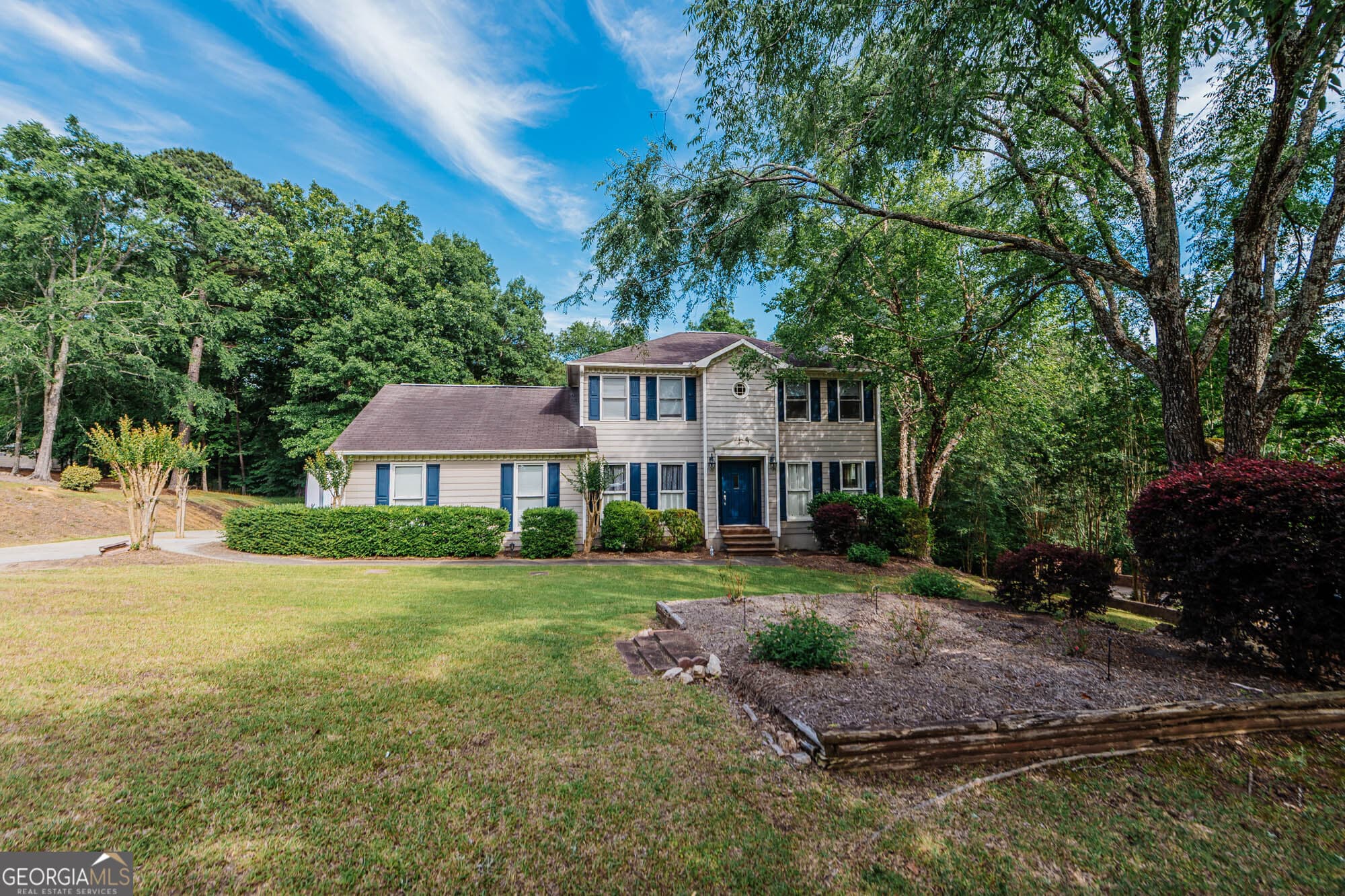 3 bedroom, 3 bathroom, 2,456 sq ft single family residence for sale at 105 Ironwood Circle, Macon, GA 31211 — photo 2