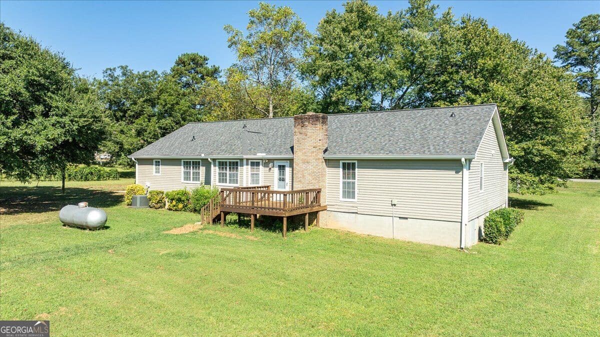 4 bedroom, 2 bathroom, 2,001 sq ft single family residence for sale at 358 Roscoe Davis Road, Monroe, GA 30656 — photo 7