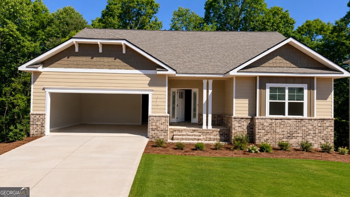 5 bedroom, 4 bathroom, 3,804 sq ft single family residence for sale at 642 Bald Ridge Circle, Demorest, GA 30535 — photo 2