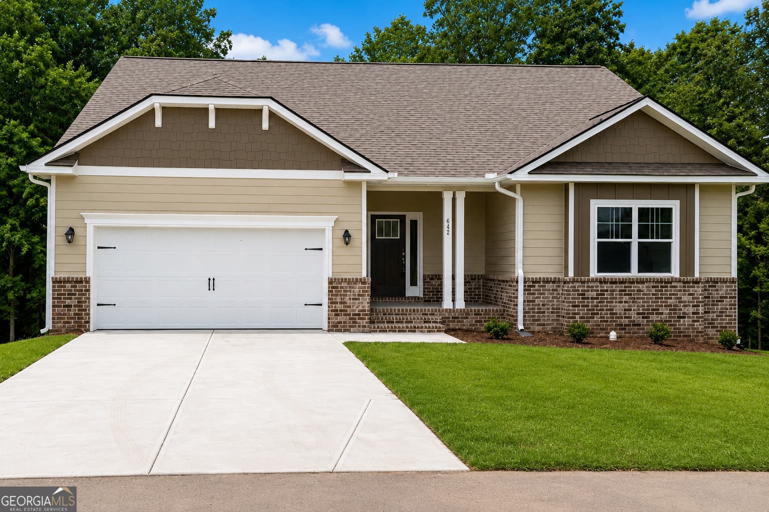 5 bedroom, 4 bathroom, 3,804 sq ft single family residence for sale at 642 Bald Ridge Circle, Demorest, GA 30535