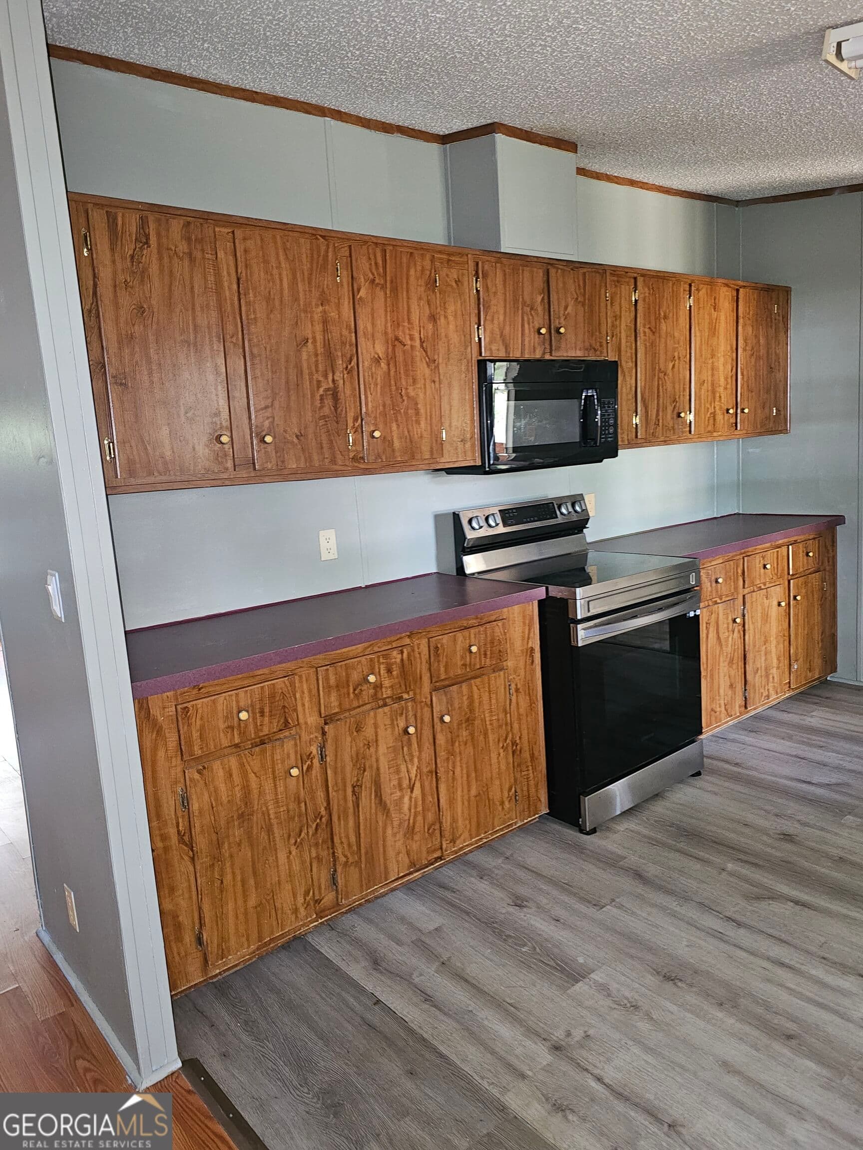 3 bedroom, 3 bathroom, 1,792 sq ft single family residence for sale at 33 Sherwood Forest Drive, Allenhurst, GA 31301 — photo 7