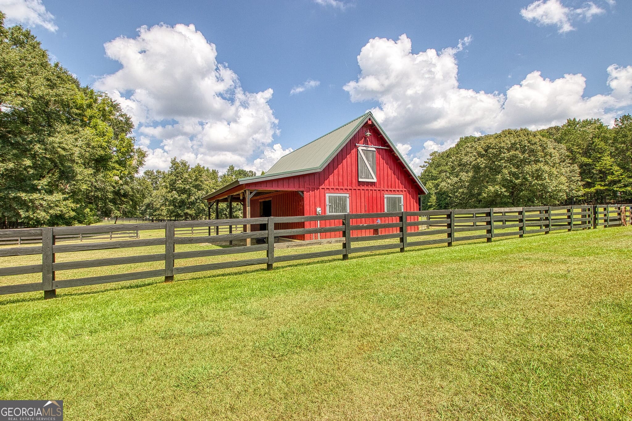 4 bedroom, 3.5 bathroom, 3,922 sq ft single family residence for sale at 792 Fincher Road, Moreland, GA 30259 — photo 4