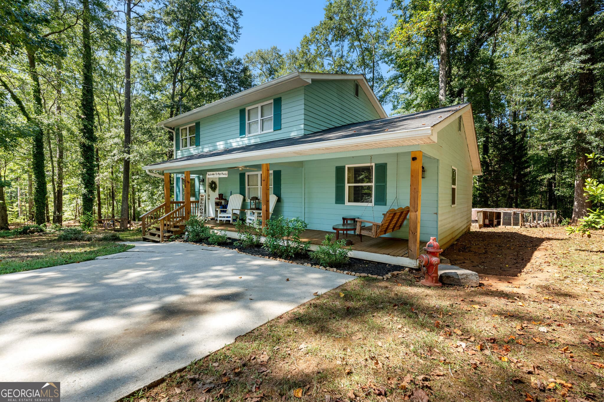 4 bedroom, 2.5 bathroom, 1,924 sq ft single family residence for sale at 269 Roy Road, Sharpsburg, GA 30277 — photo 2
