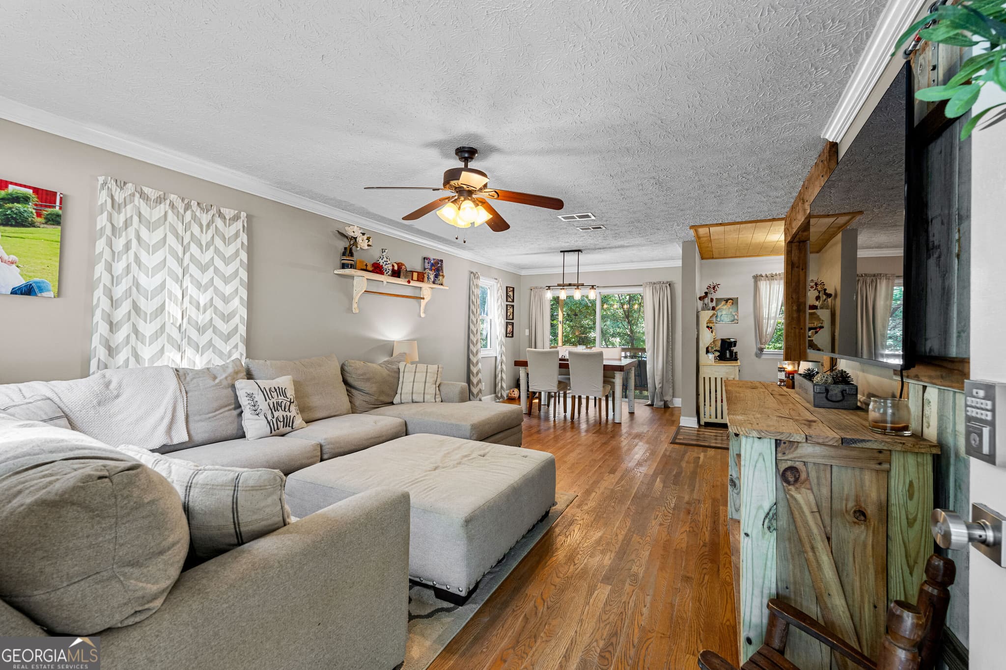 4 bedroom, 2.5 bathroom, 1,924 sq ft single family residence for sale at 269 Roy Road, Sharpsburg, GA 30277 — photo 7