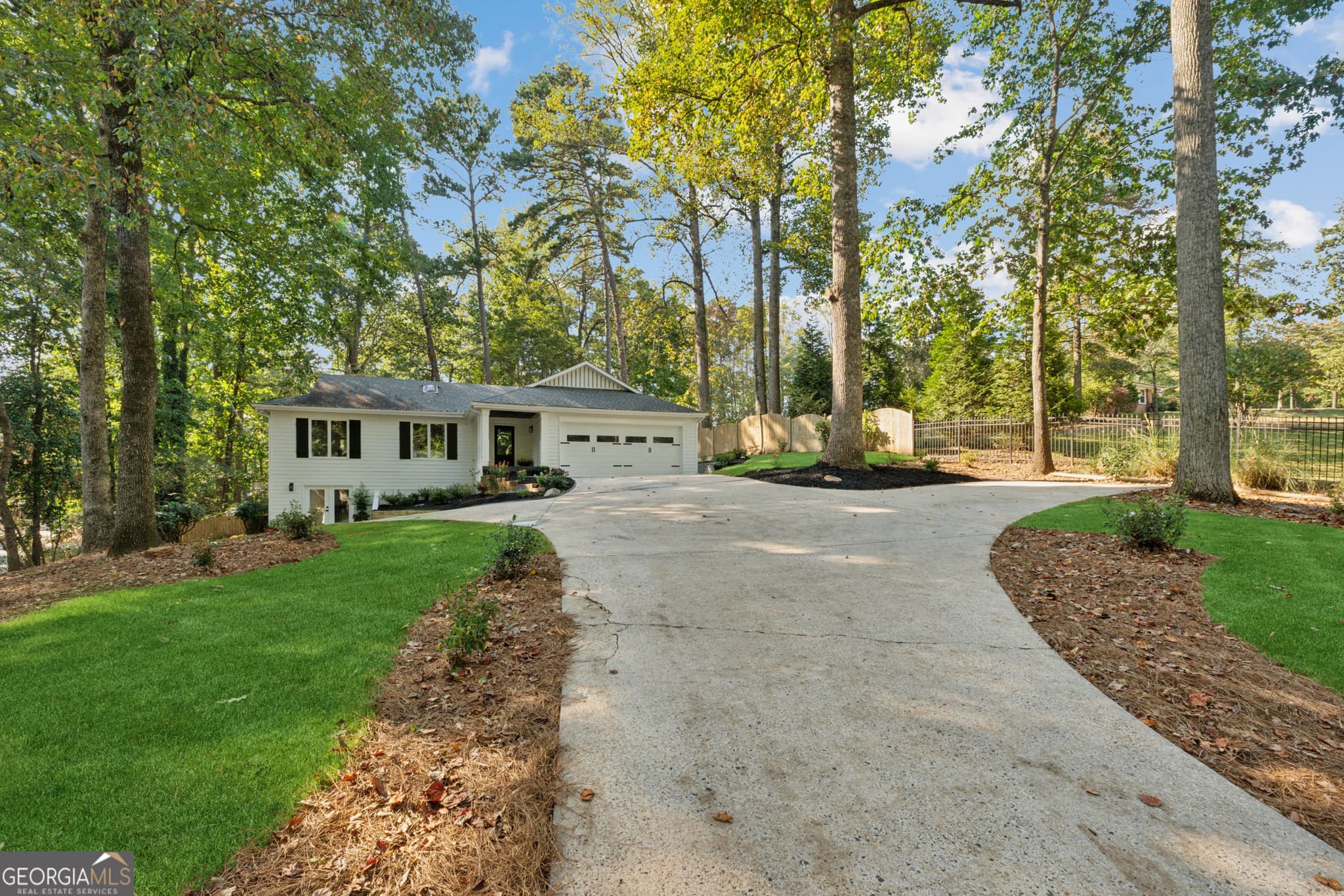 4 bedroom, 3.5 bathroom, 2,510 sq ft single family residence sold at 7790 Chestnut Hill Road, Cumming, GA 30041