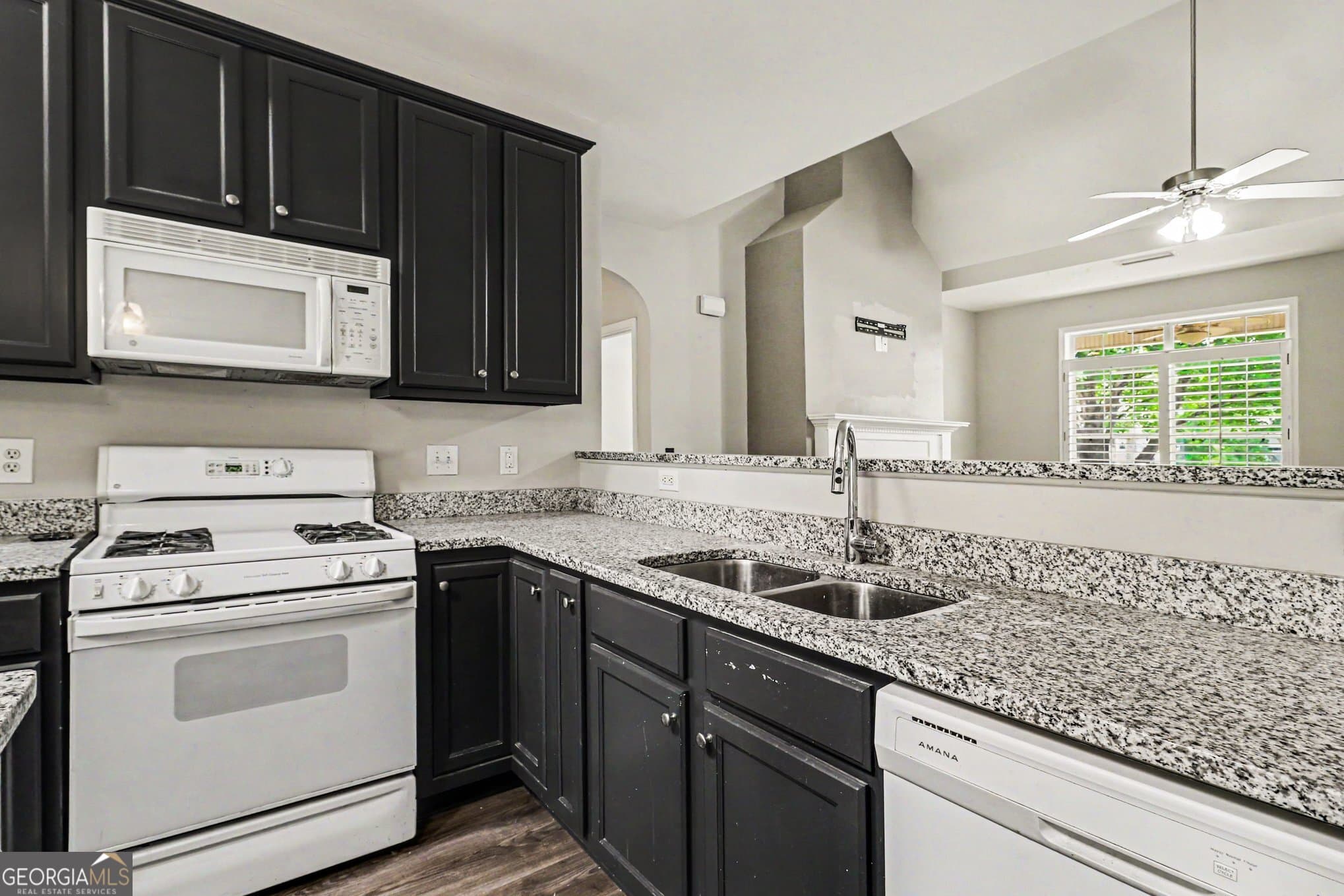 3 bedroom, 3 bathroom, 2,064 sq ft single family residence for sale at 2685 Mariner Way, Villa Rica, GA 30180 — photo 10