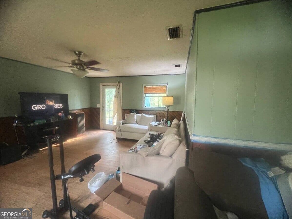 3 bedroom, 1 bathroom, 1,722 sq ft single family residence for sale at 430 Bn S Main Street, Boston, GA 31626 — photo 6