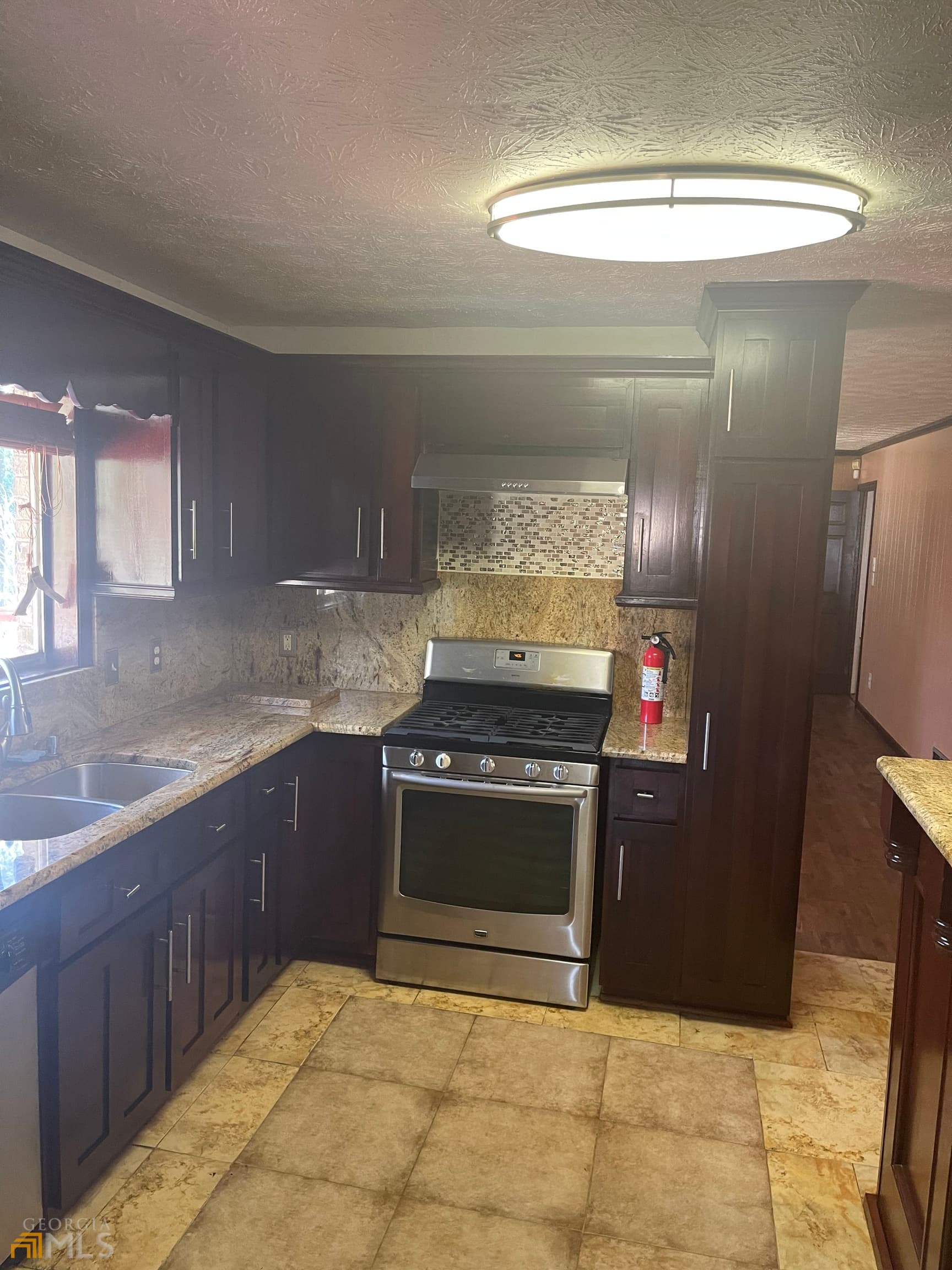 3 bedroom, 2 bathroom, 1,783 sq ft single family residence for rent at 1088 Sherrington Drive, Stone Mountain, GA 30083 for $1,700 a month — photo 9
