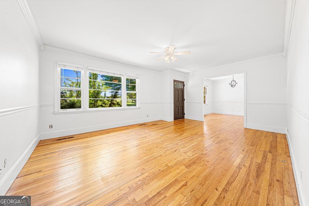 3 bedroom, 1 bathroom, 1,312 sq ft single family residence for sale at 6351 Highway 17, Canon, GA 30520 — photo 9