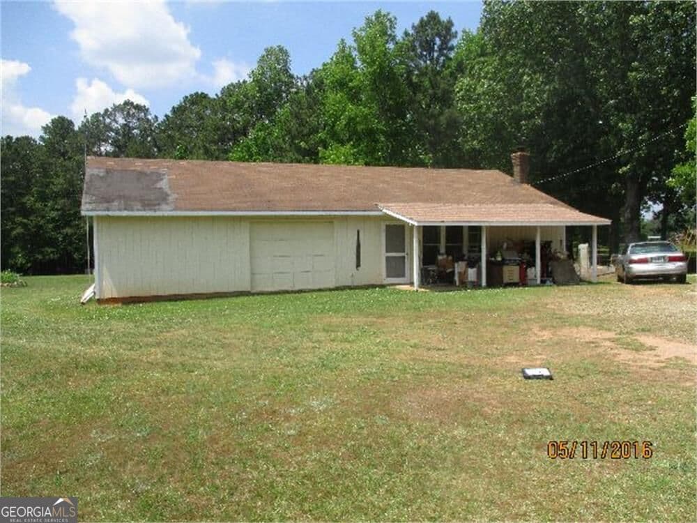 2 bedroom, 2 bathroom, 1,620 sq ft single family residence for sale at 614 Bay Springs Road, Villa Rica, GA 30180
