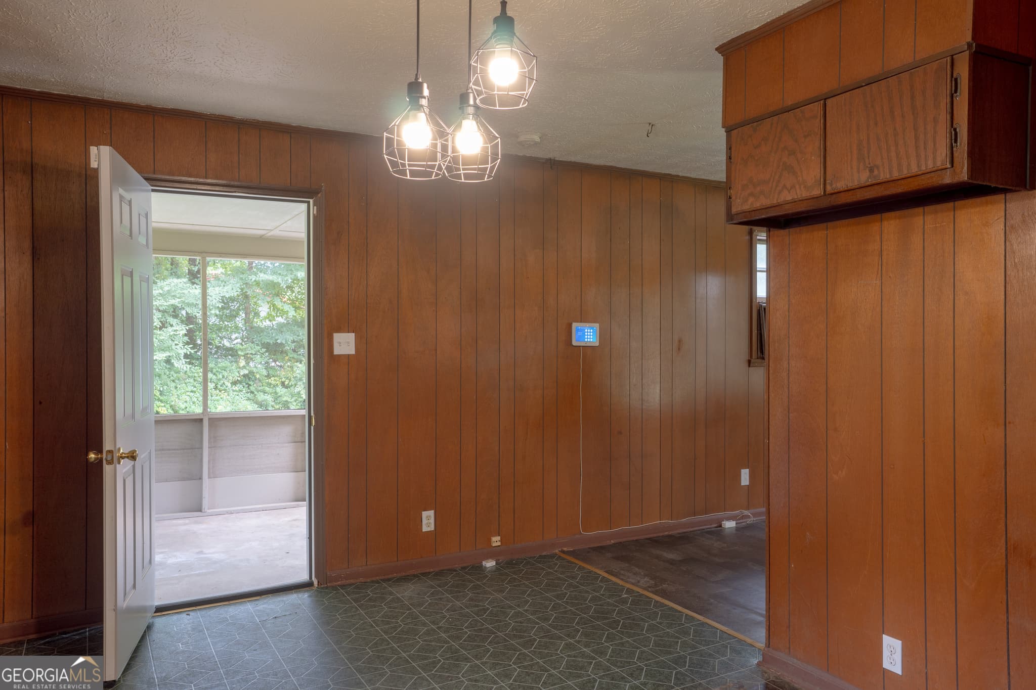 3 bedroom, 1 bathroom, 950 sq ft single family residence for sale at 502 Kaigler Street, Oglethorpe, GA 31068 — photo 8