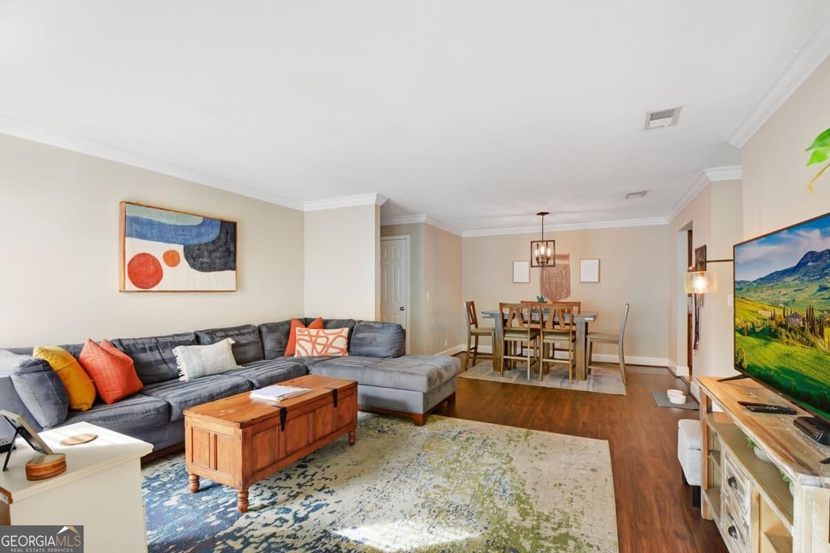 3 bedroom, 2 bathroom, 1,400 sq ft condominium for sale at 2511 Demere Road, St. Simons, GA 31522 — photo 3