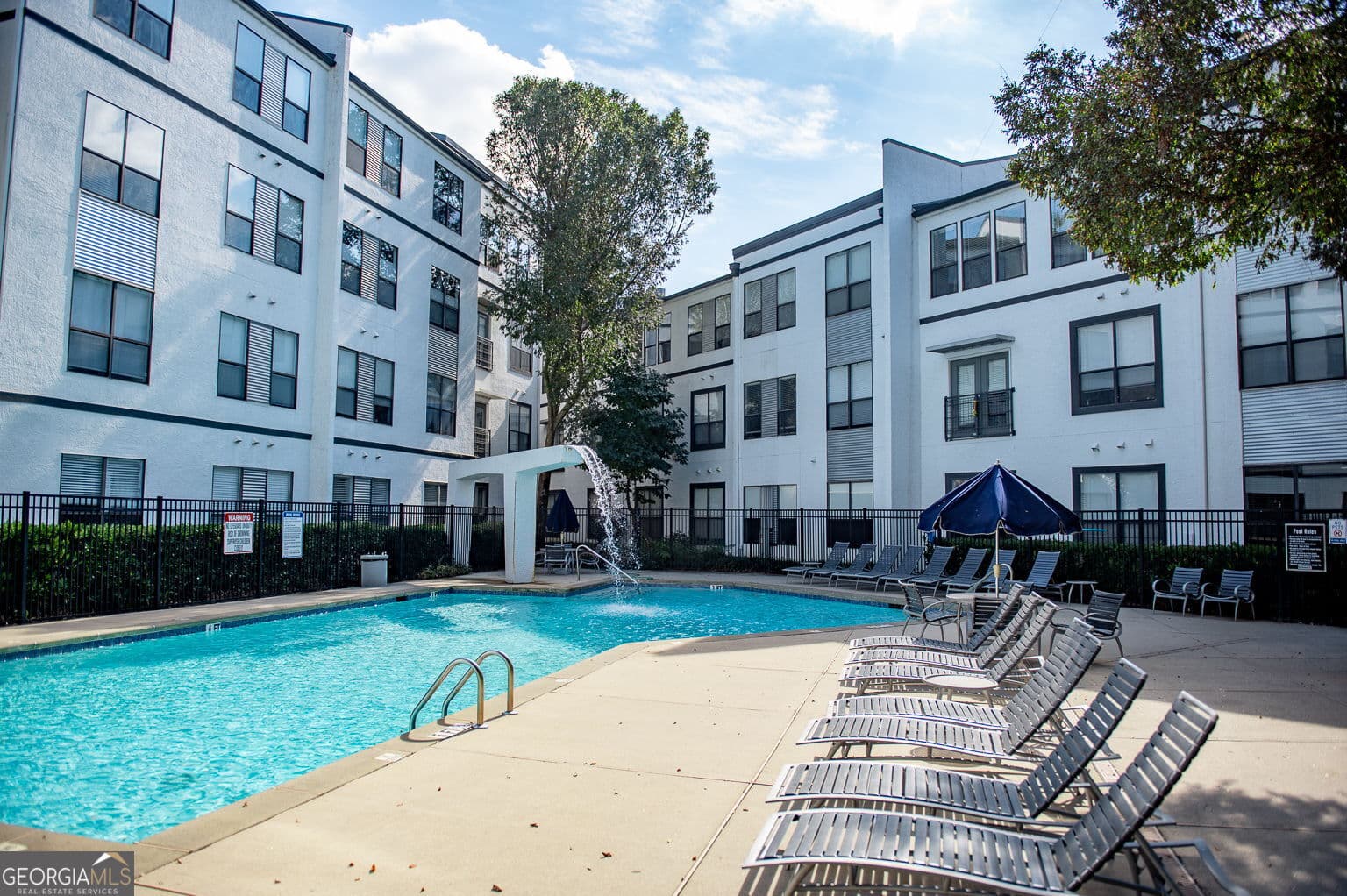 2 bedroom, 1 bathroom, 900 sq ft condominium for sale at 821 Ralph McGill Boulevard APT 2416, Atlanta, GA 30306
