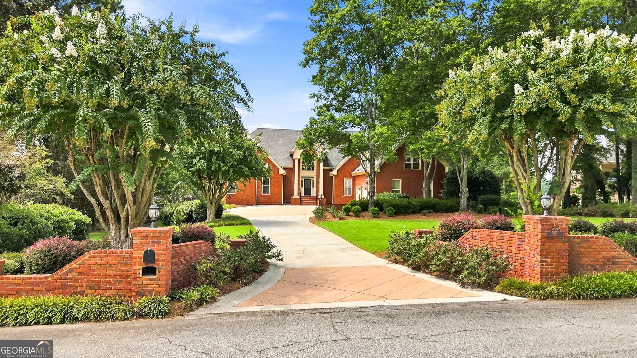 6 bedroom, 7 bathroom, 9,128 sq ft single family residence for sale at 3117 Lake Park Drive, Jonesboro, GA 30236 — photo 5