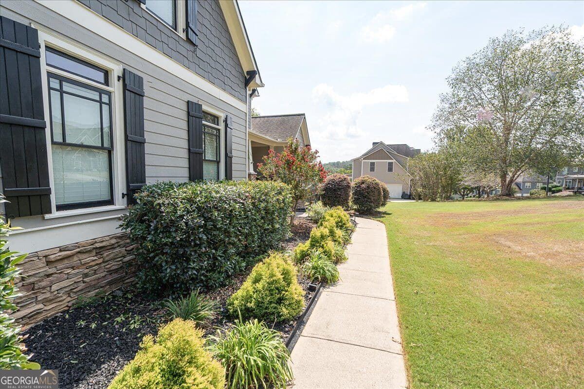 5 bedroom, 5 bathroom, 4,465 sq ft single family residence for sale at 12 Memorial Court, Dallas, GA 30132 — photo 6