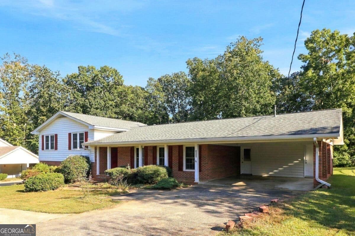 3 bedroom, 2 bathroom single family residence for rent at 5639 Stewart Mill Road, Douglasville, GA 30135 for $1,865 a month — photo 1 of 18