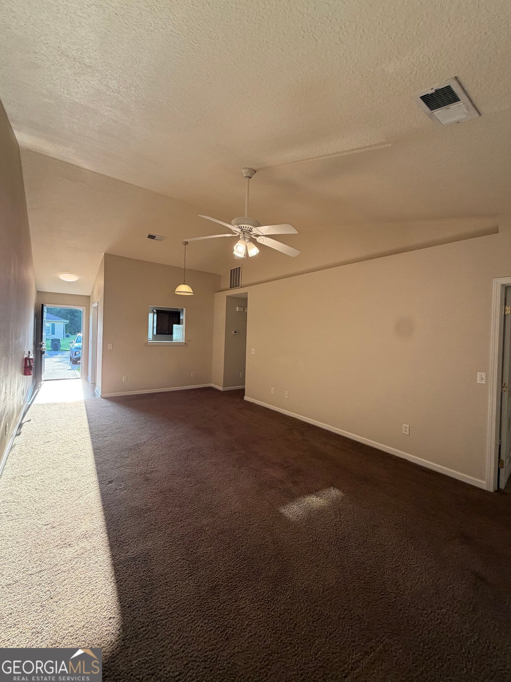 2 bedroom, 2 bathroom, 1,013 sq ft duplex for rent at 410 E Lawnwood Court, Kingsland, GA 31548 for $1,200 a month — photo 9