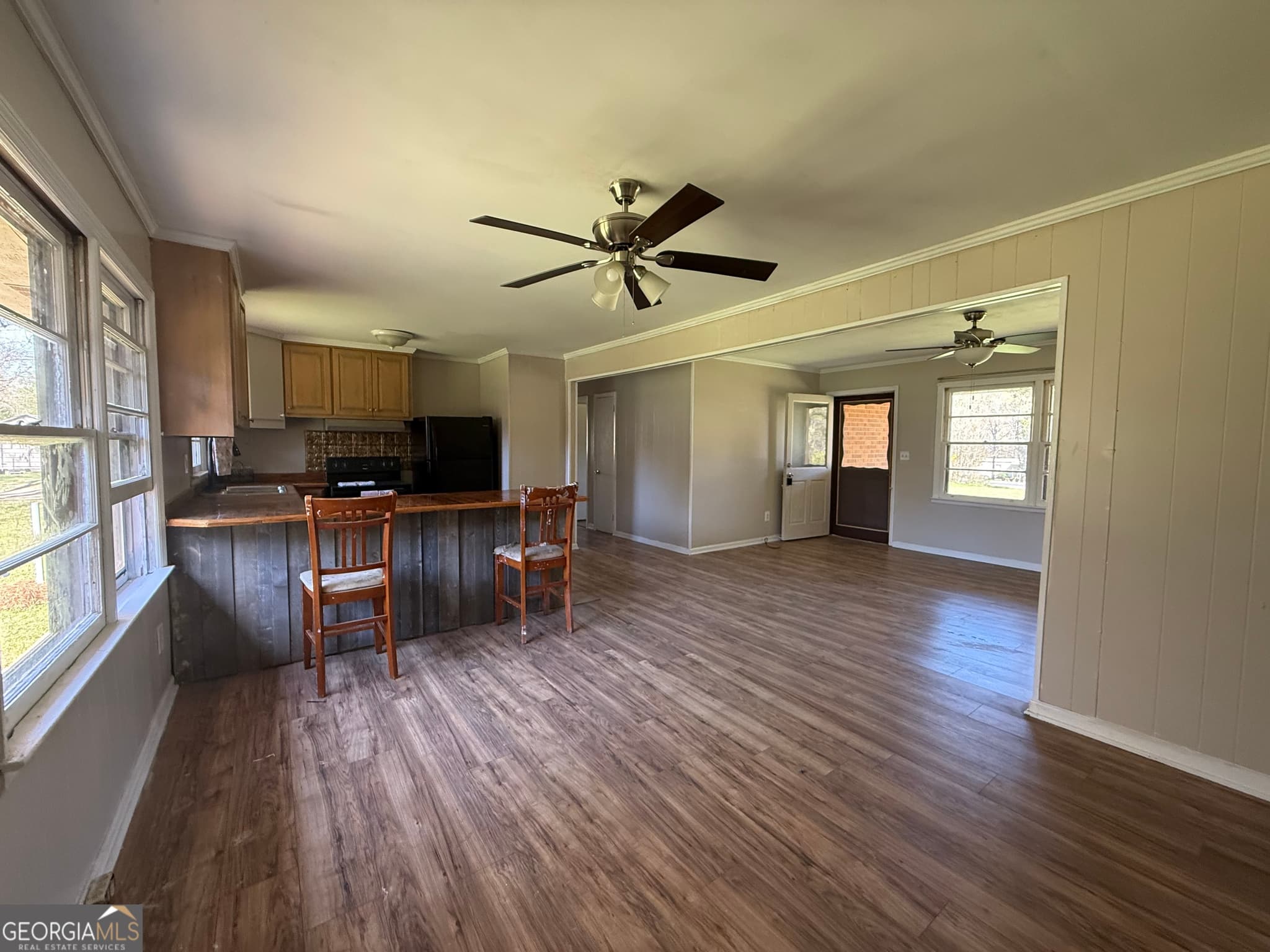 3 bedroom, 1 bathroom, 1,385 sq ft single family residence under contract at 28 Brewer Road, Jewell, GA 31045 — photo 5
