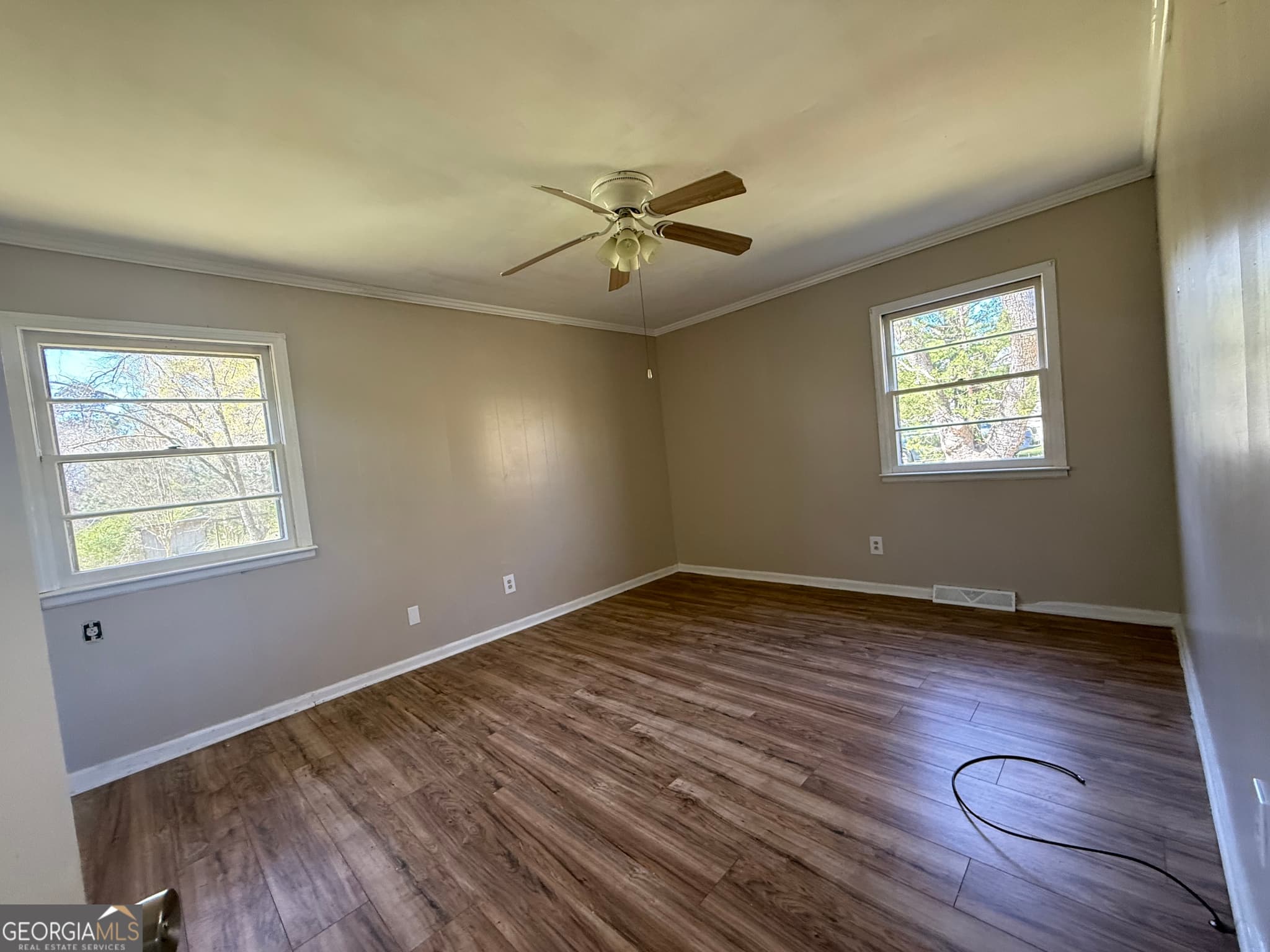 3 bedroom, 1 bathroom, 1,385 sq ft single family residence under contract at 28 Brewer Road, Jewell, GA 31045 — photo 9