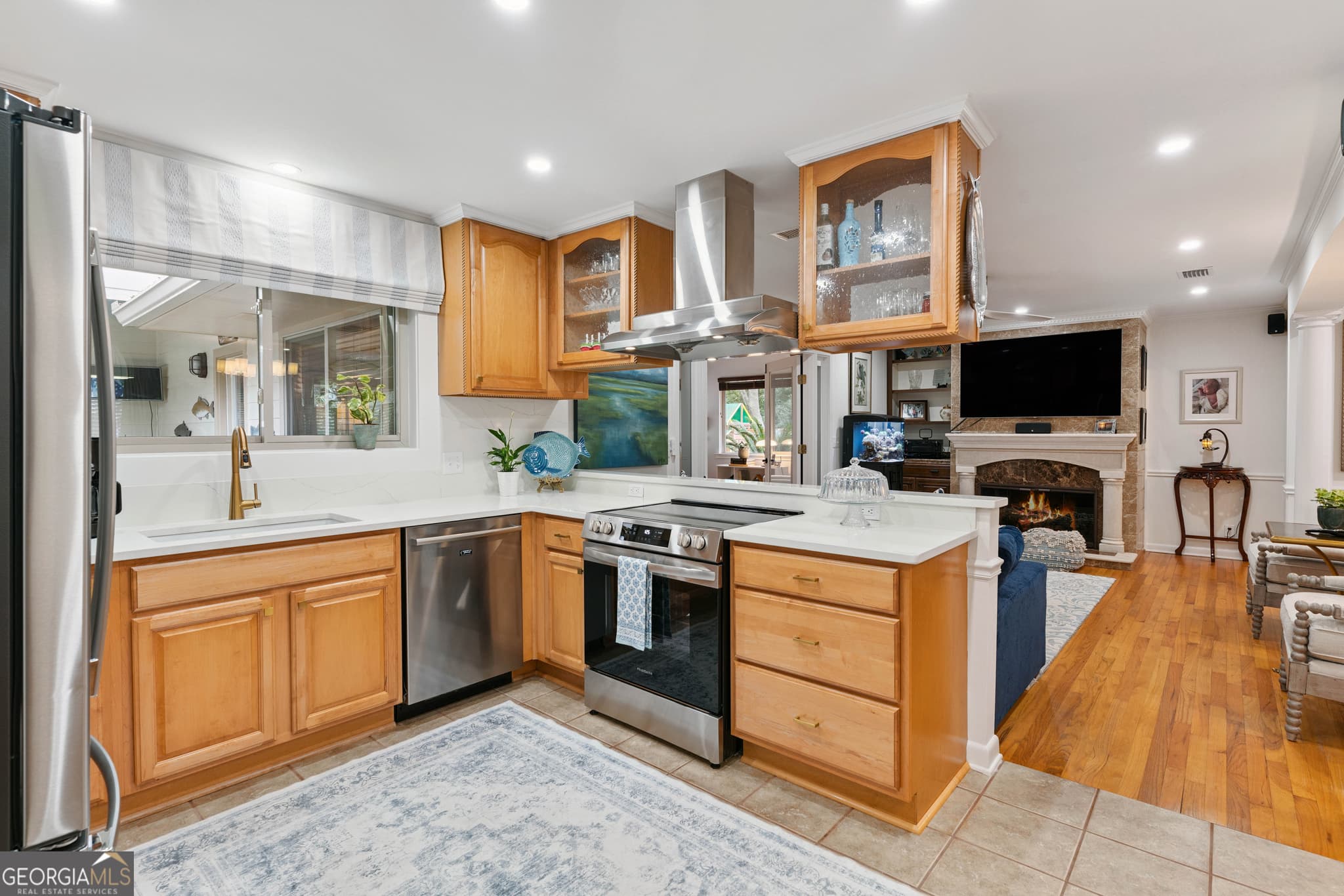 4 bedroom, 3 bathroom, 2,382 sq ft single family residence for sale at 519 Wesley Oak Circle, St. Simons, GA 31522 — photo 9