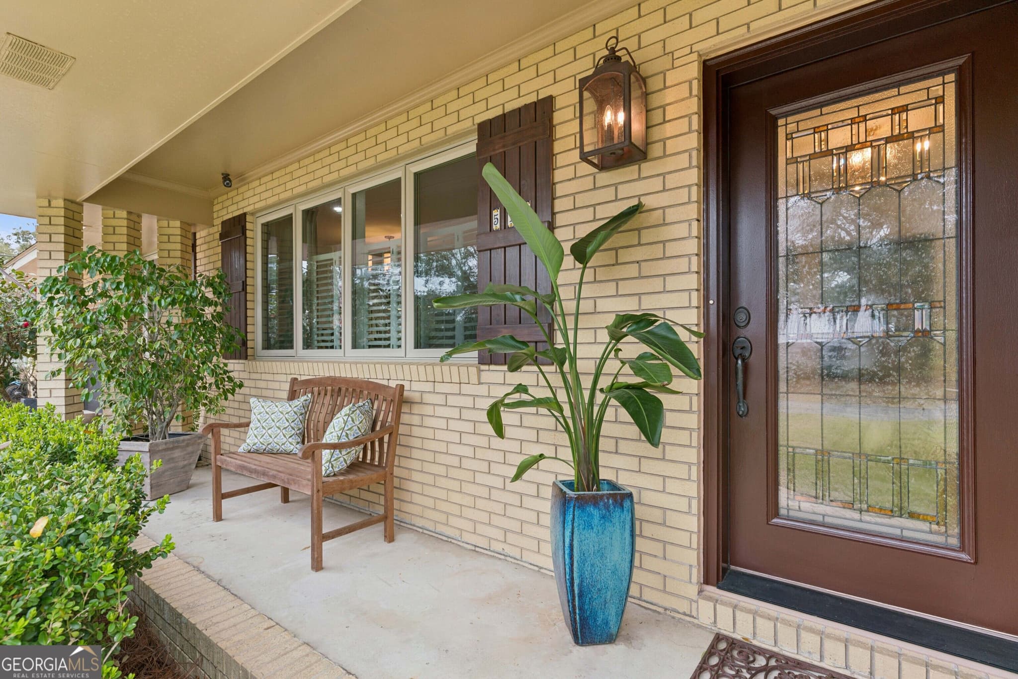 4 bedroom, 3 bathroom, 2,382 sq ft single family residence for sale at 519 Wesley Oak Circle, St. Simons, GA 31522 — photo 4