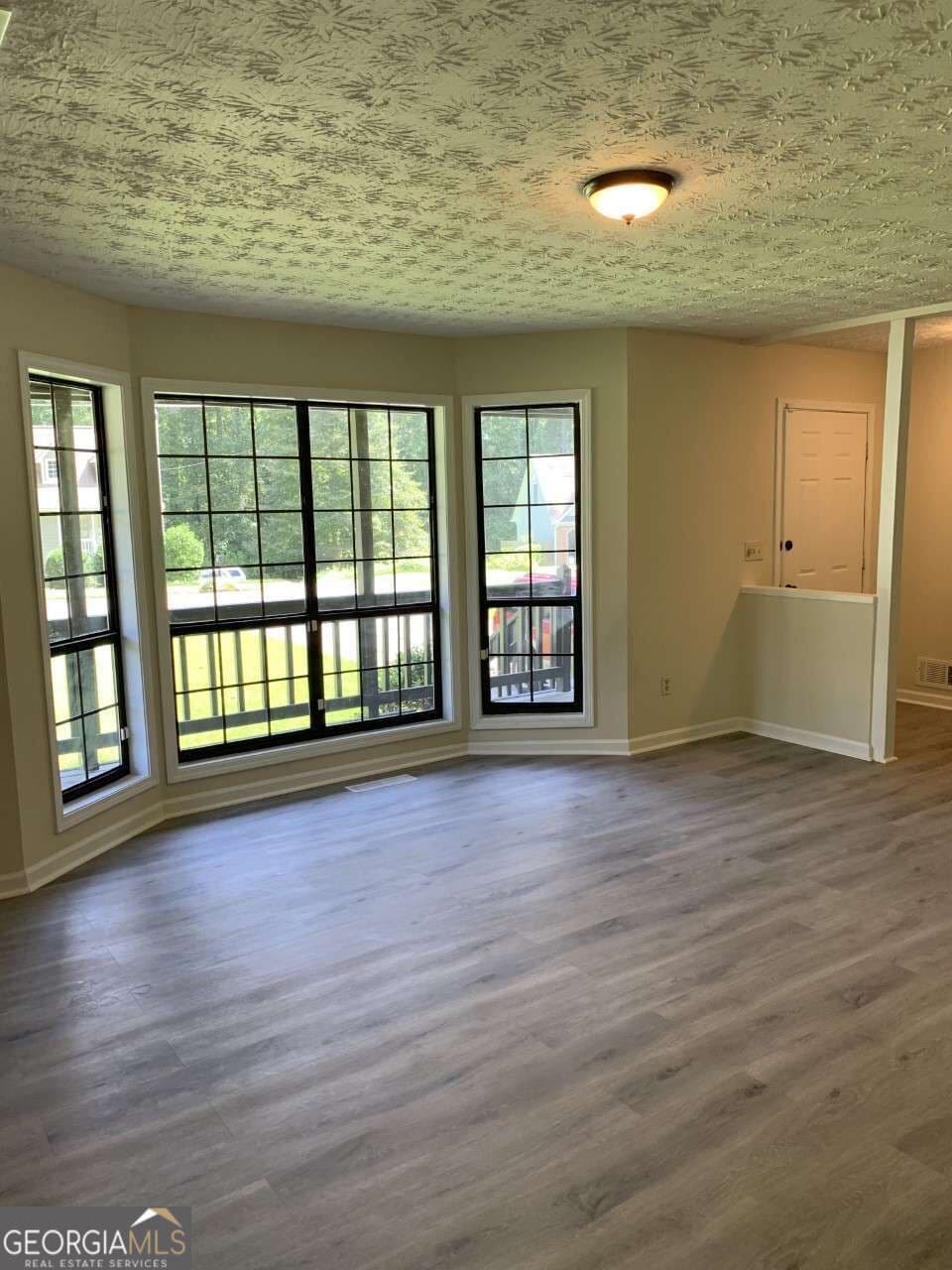 3 bedroom, 2 bathroom single family residence for rent at 3131 Calumet Place, Kennesaw, GA 30152 for $1,845 a month — photo 3