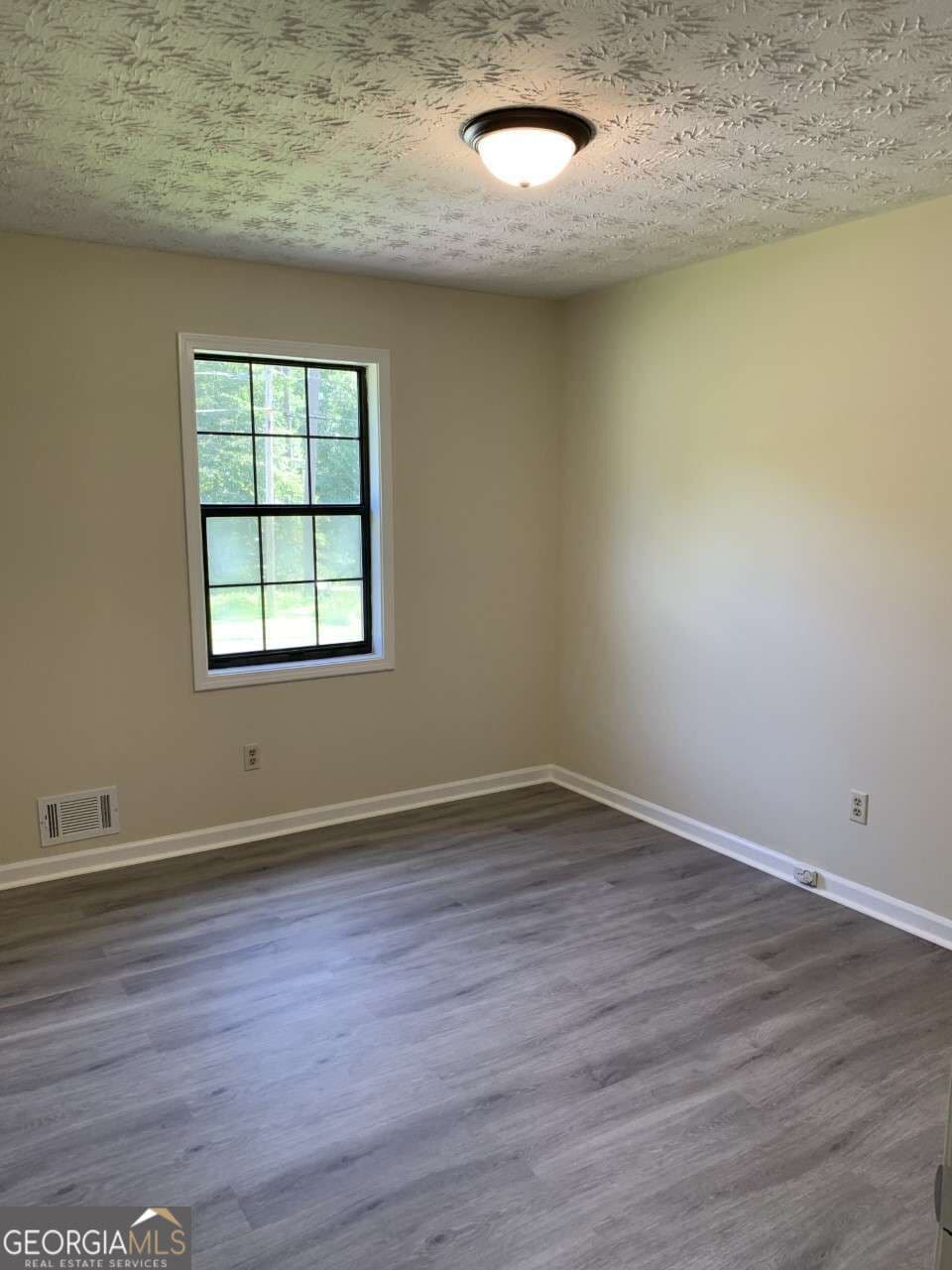 3 bedroom, 2 bathroom single family residence for rent at 3131 Calumet Place, Kennesaw, GA 30152 for $1,845 a month — photo 10