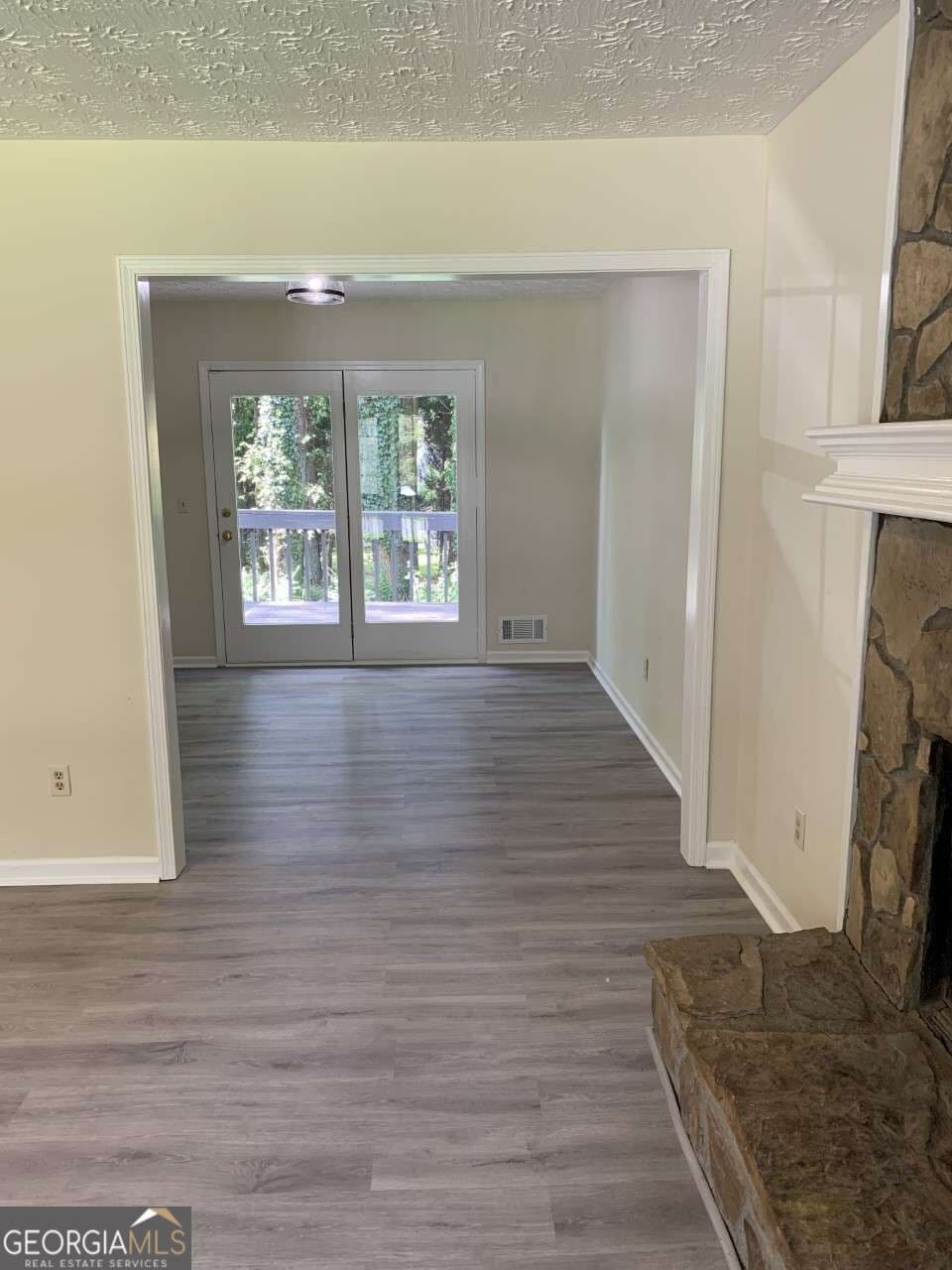 3 bedroom, 2 bathroom single family residence for rent at 3131 Calumet Place, Kennesaw, GA 30152 for $1,845 a month — photo 4