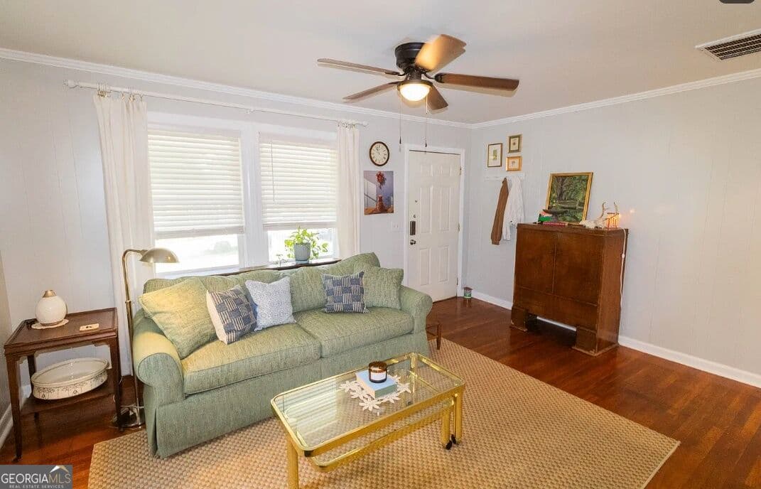 2 bedroom, 1 bathroom, 792 sq ft single family residence under contract at 31 N Easy Street, Statesboro, GA 30458 — photo 3