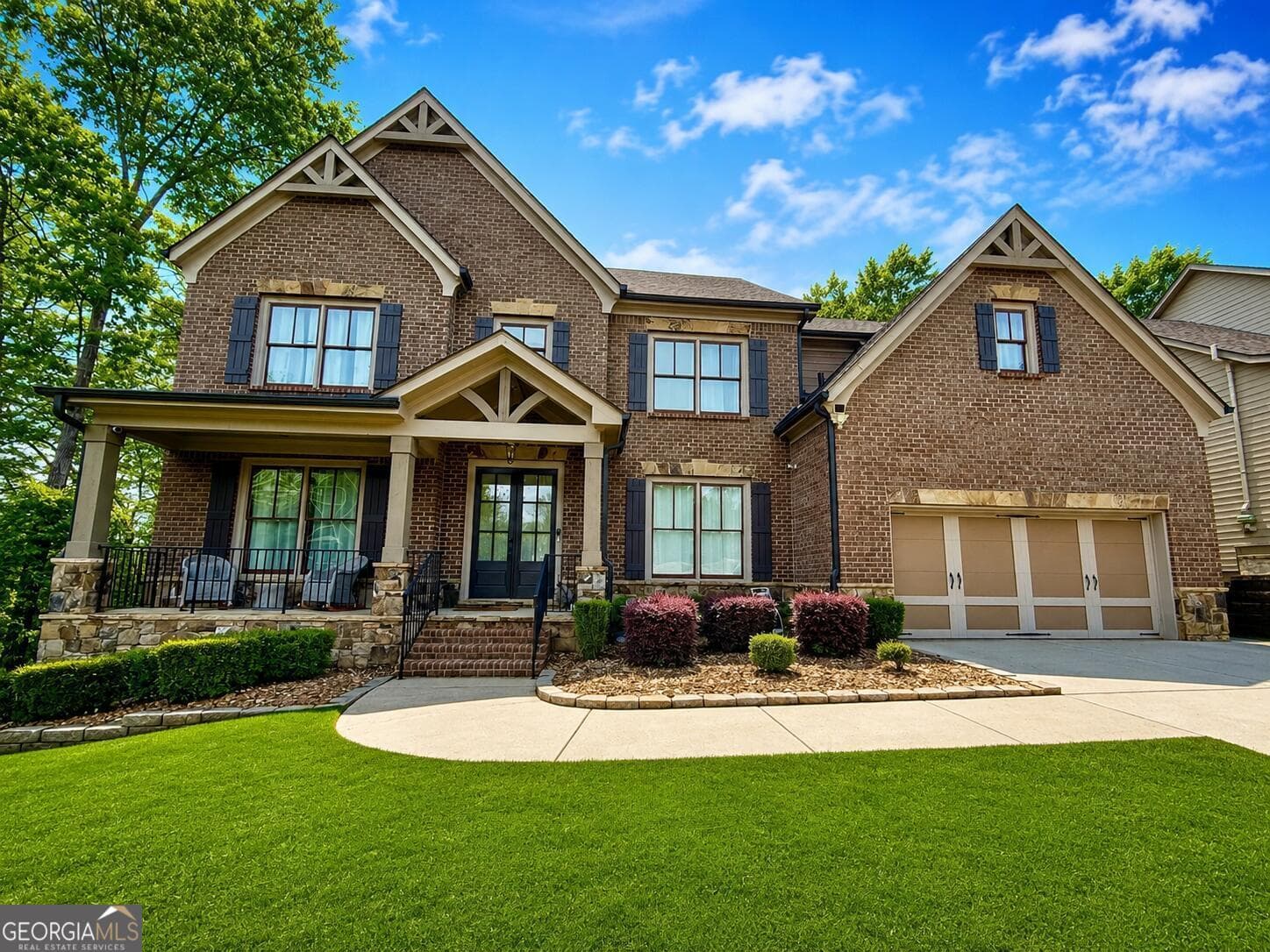 8 bedroom, 5 bathroom, 3,728 sq ft single family residence for sale at 1521 Ashbury Park Drive, Hoschton, GA 30548 — photo 1 of 20